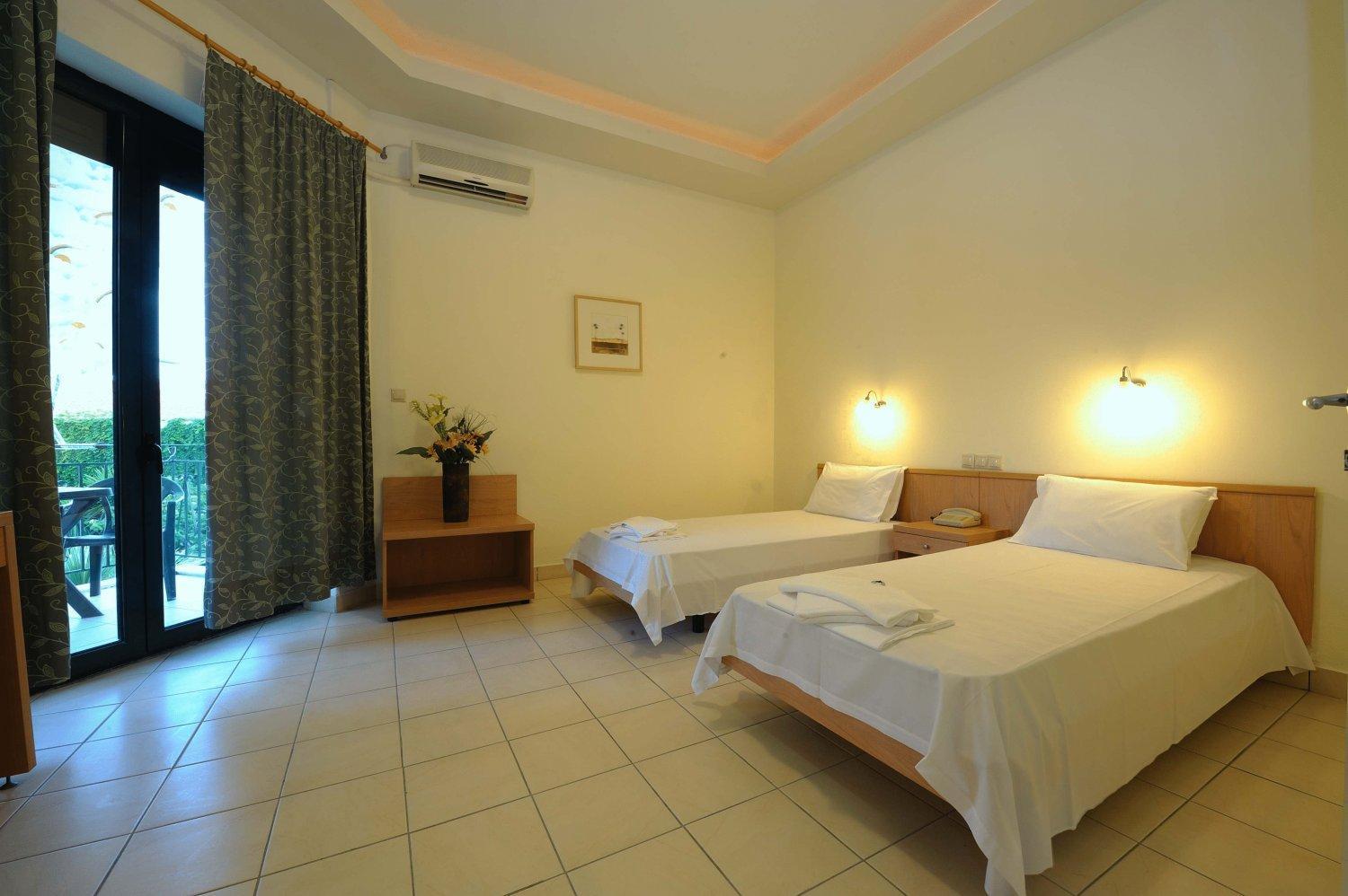 Kentrikon Hotel & Spa Loutra Edipsou  Bagian luar foto