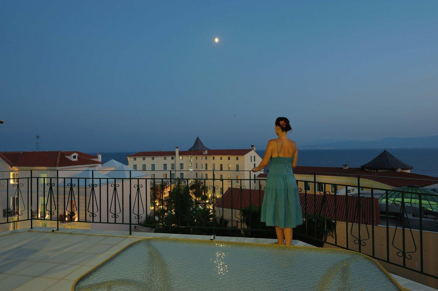 Kentrikon Hotel & Spa Loutra Edipsou  Bagian luar foto