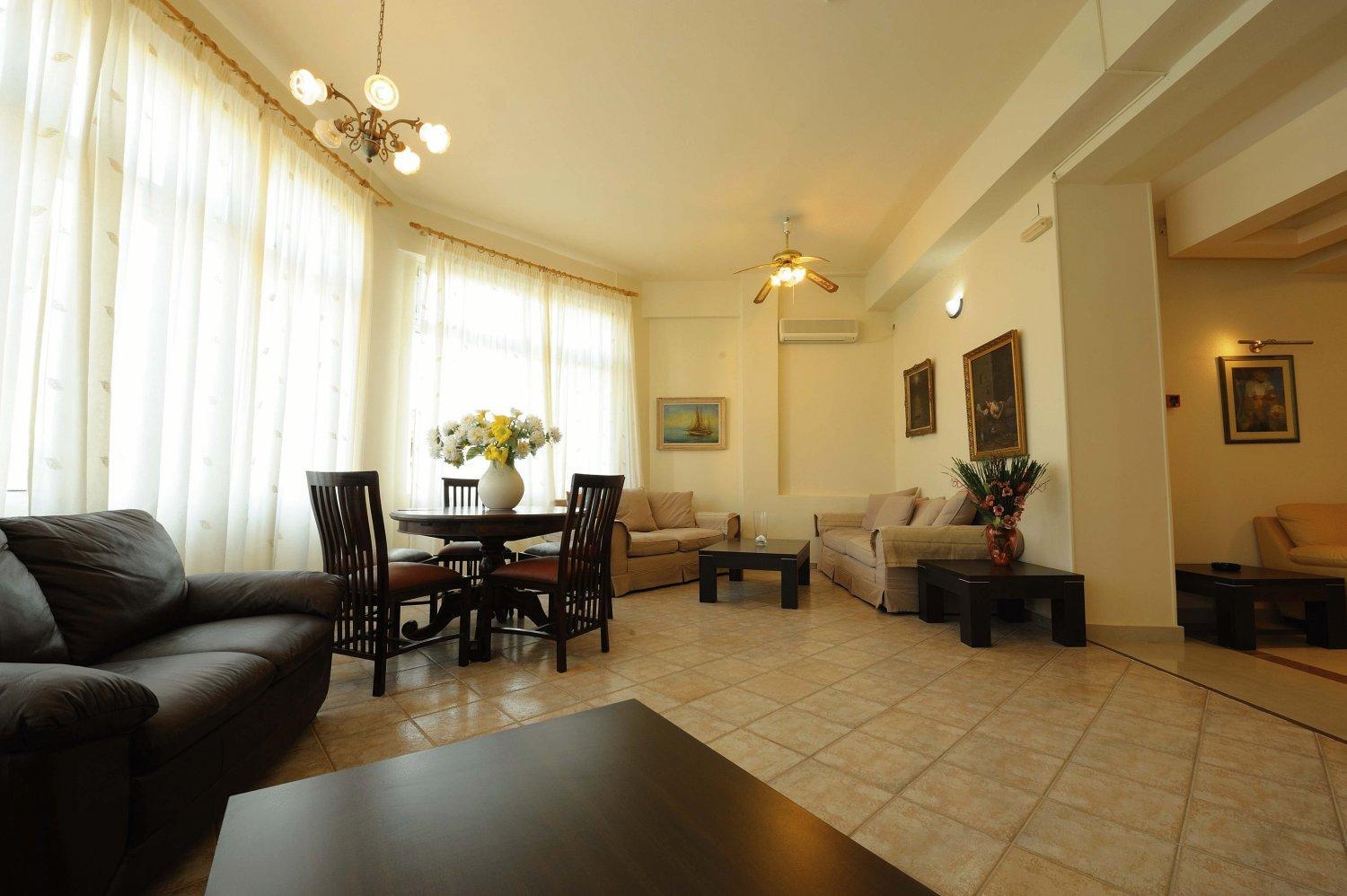 Kentrikon Hotel & Spa Loutra Edipsou  Bagian luar foto