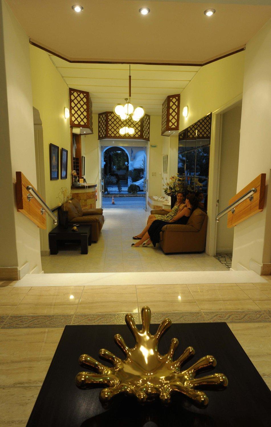 Kentrikon Hotel & Spa Loutra Edipsou  Bagian luar foto