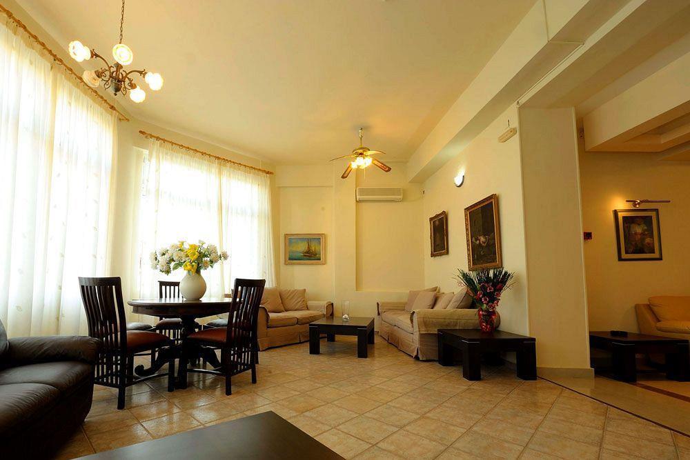 Kentrikon Hotel & Spa Loutra Edipsou  Bagian luar foto